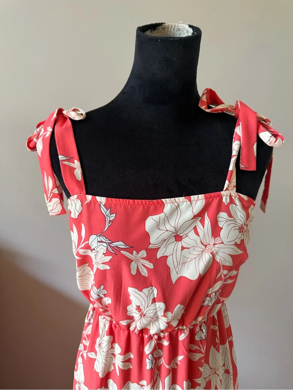 Social Standard By Sanctuary Floral Tiered Maxi Dress in Coral & Ivory Small